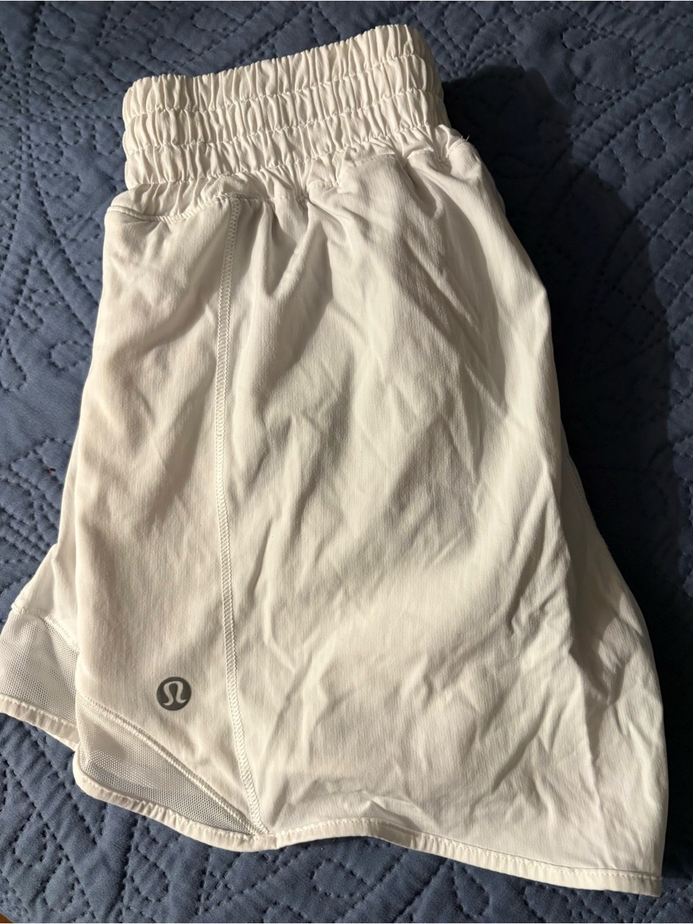 Lululemon Women’s White Running Shorts Size 2